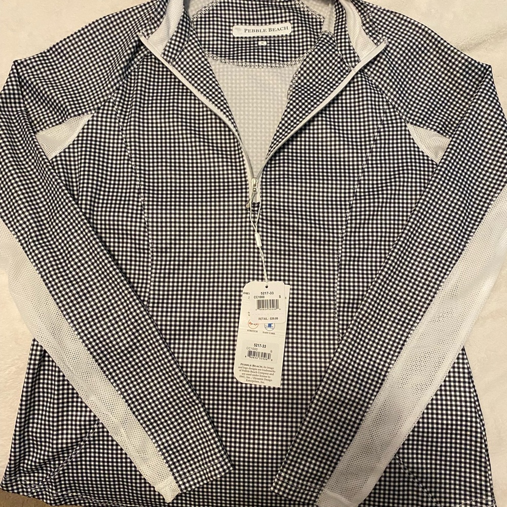 Pebble Beach new with tags long sleeve zippered pull over.